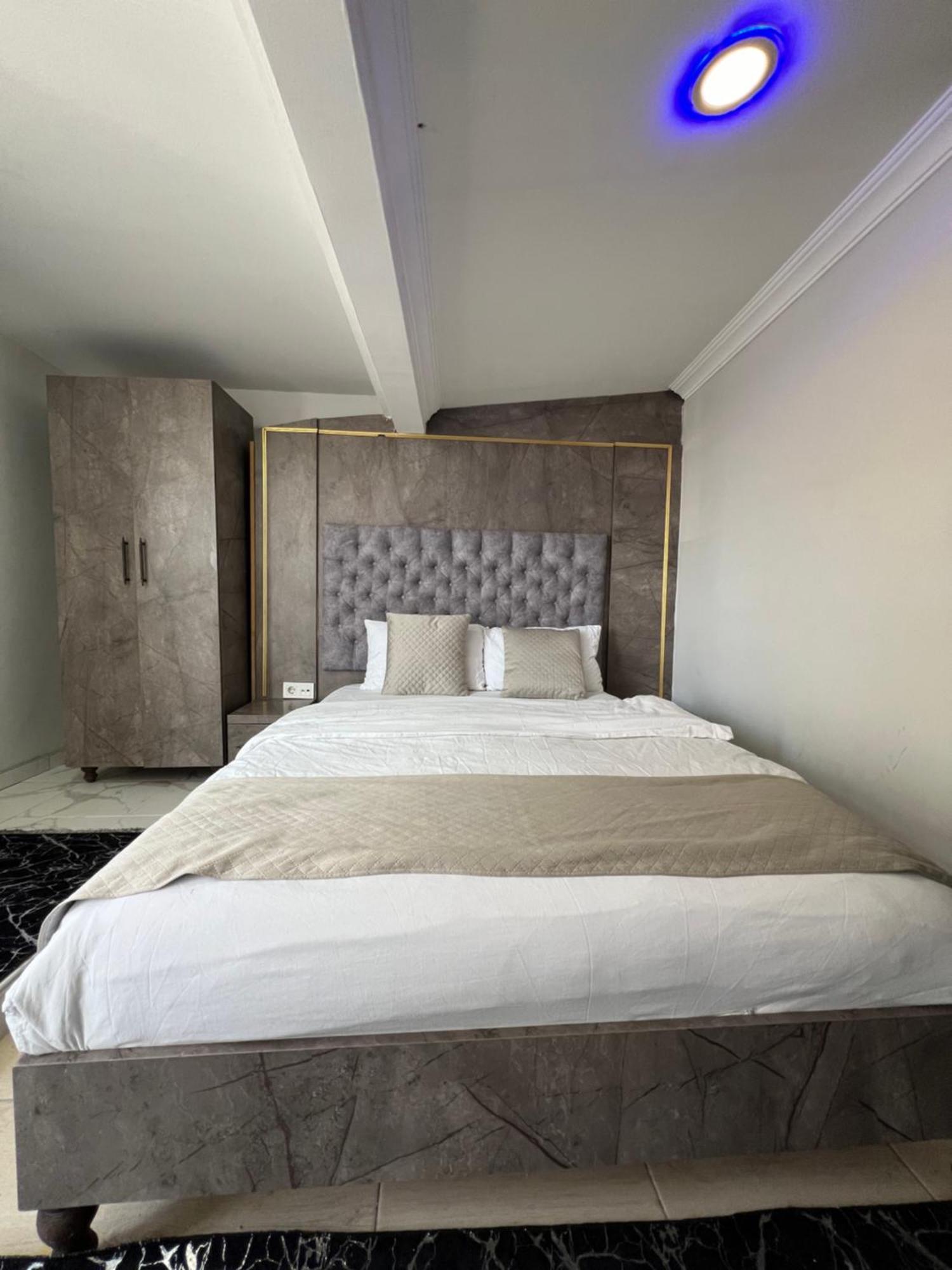 Taksim Brand Suit Hotel Estambul Exterior foto