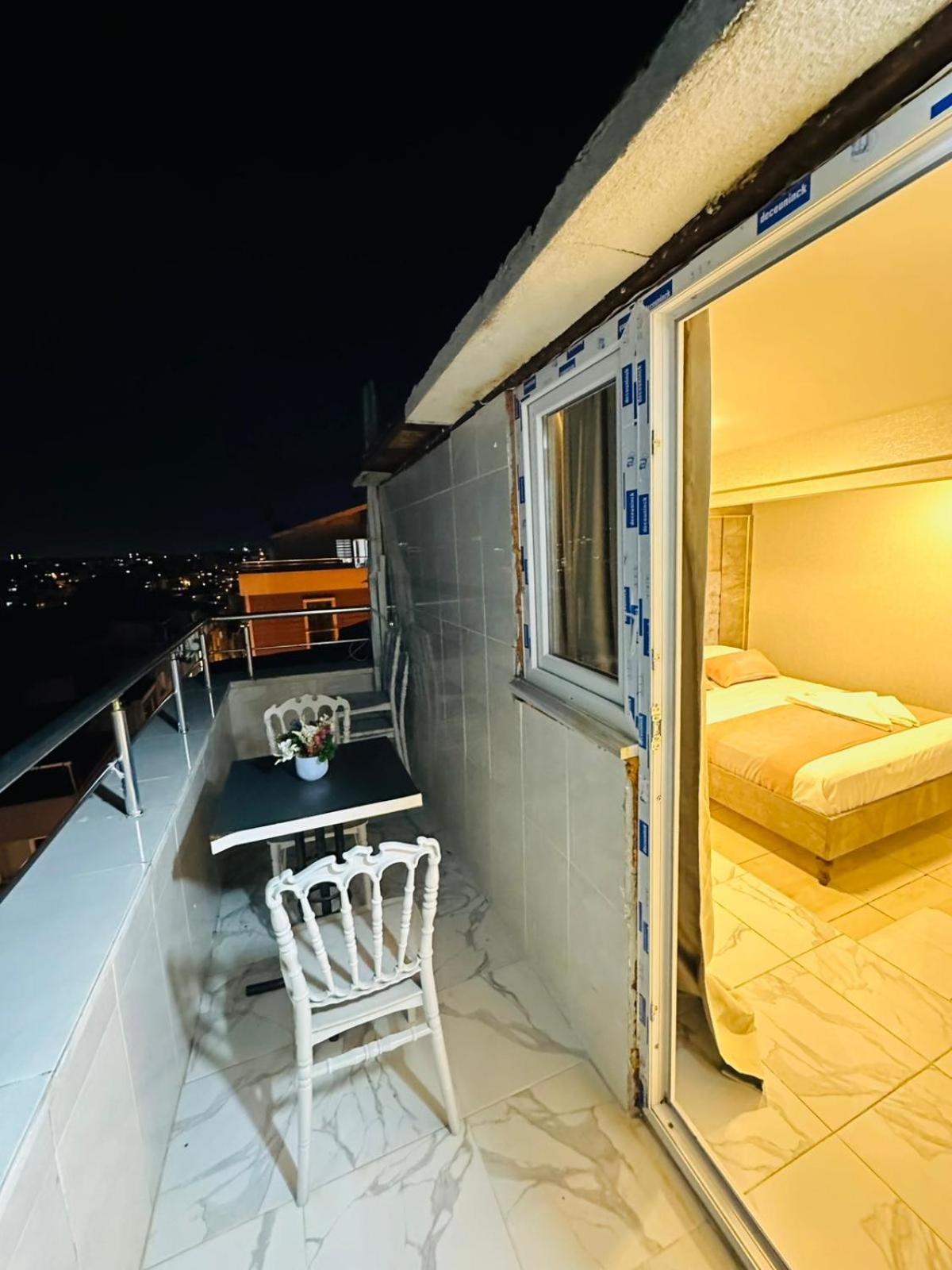 Taksim Brand Suit Hotel Estambul Exterior foto