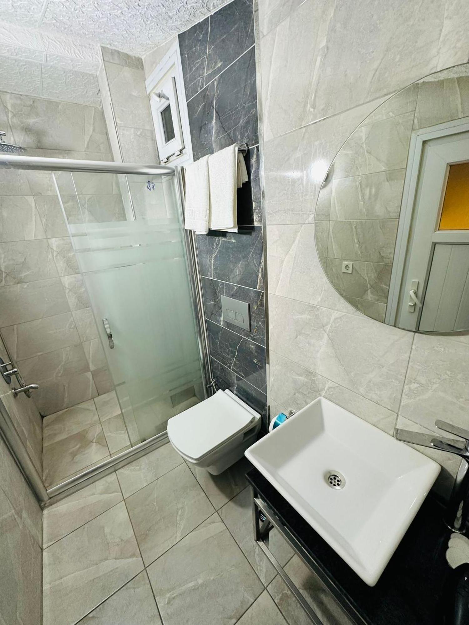 Taksim Brand Suit Hotel Estambul Exterior foto